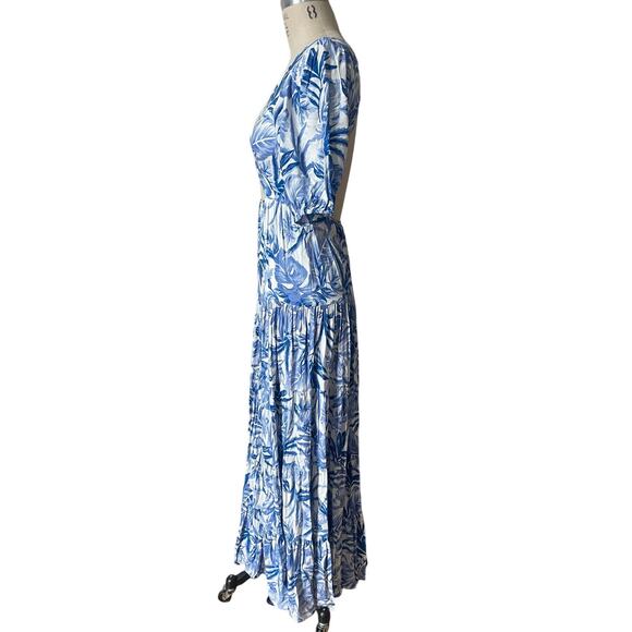 NWOT Seven Wonders Kiah Blue Floral Tiered Cutout Backless Maxi Dress Size Small - Picture 4 of 11